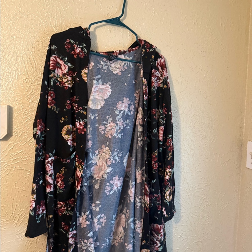 Lildy Floral Kimono Cardigan • Black Pink Lightweight Layer • Size L